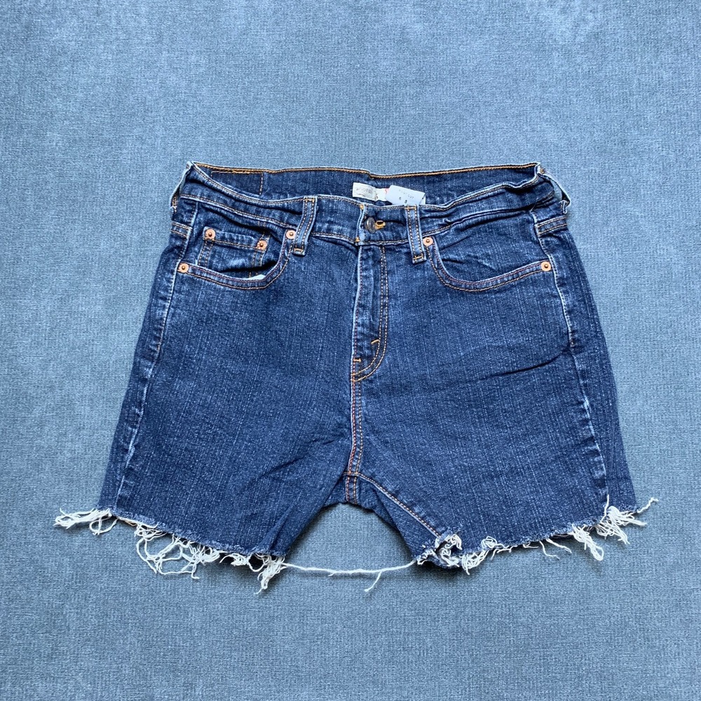 Levi's 515 Cut Off Shorts Womens 6 Blue Stretch Dark Wash Mid Rise Frayed Hem